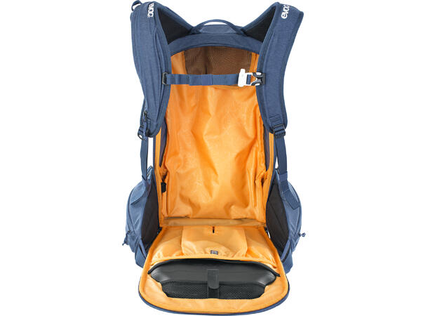 EVOC Line Pro 20L black S/M