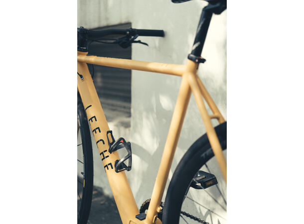 Granite Design Aux flaskeholder i carbon