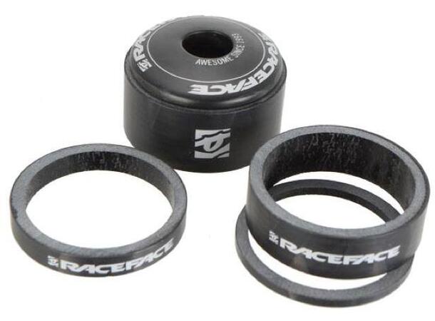 Race Face Carbon Spacersett Carbon, 2.5,10 og 15mm foringer + Topcap 