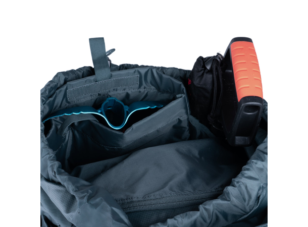 Blue Ice Firecrest 28l dark slate S/M 
